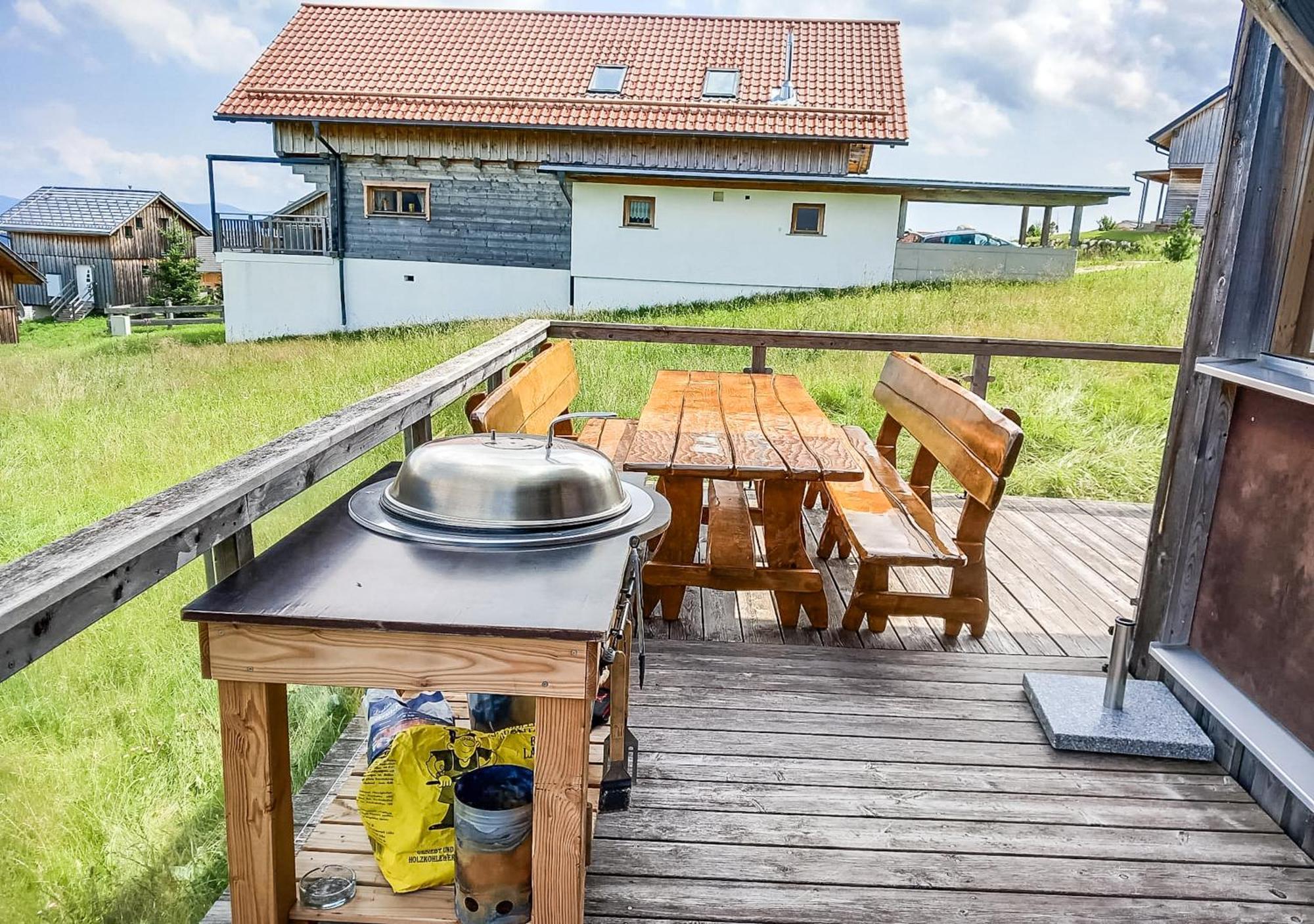 1A Chalet '4 Jahreszeiten' Ski Fahren Und Jacuzzi Mit Aussicht! Bad Sankt Leonhard im Lavanttal Exteriör bild