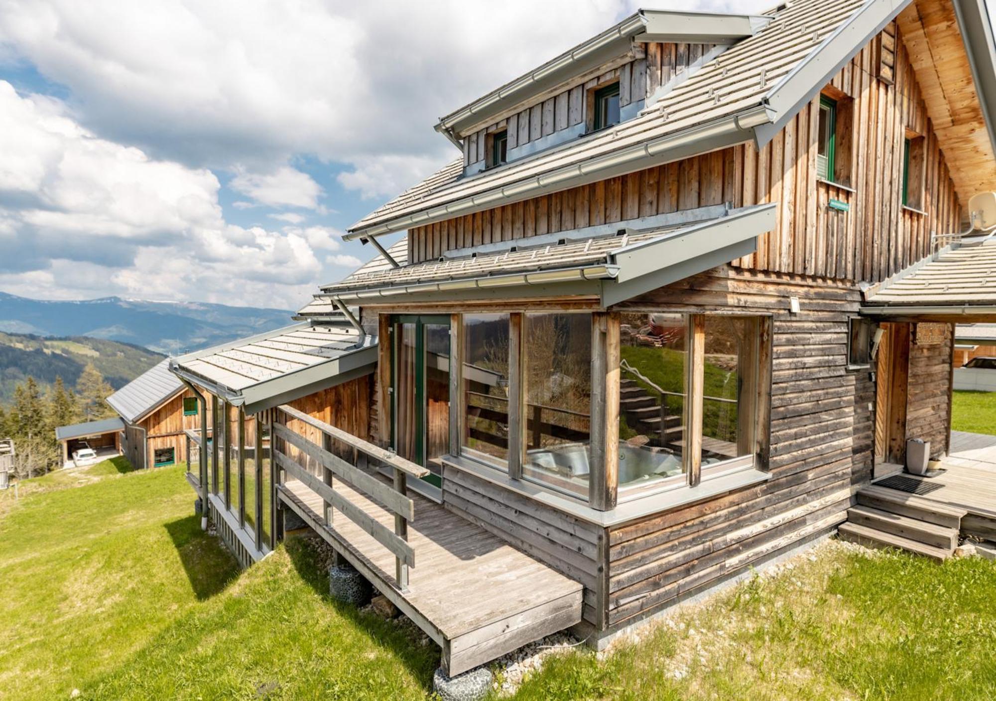 1A Chalet '4 Jahreszeiten' Ski Fahren Und Jacuzzi Mit Aussicht! Bad Sankt Leonhard im Lavanttal Exteriör bild